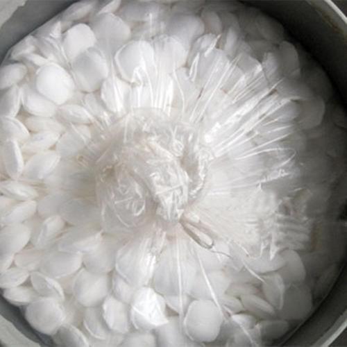 Sodium Cyanide 98% in briquettes